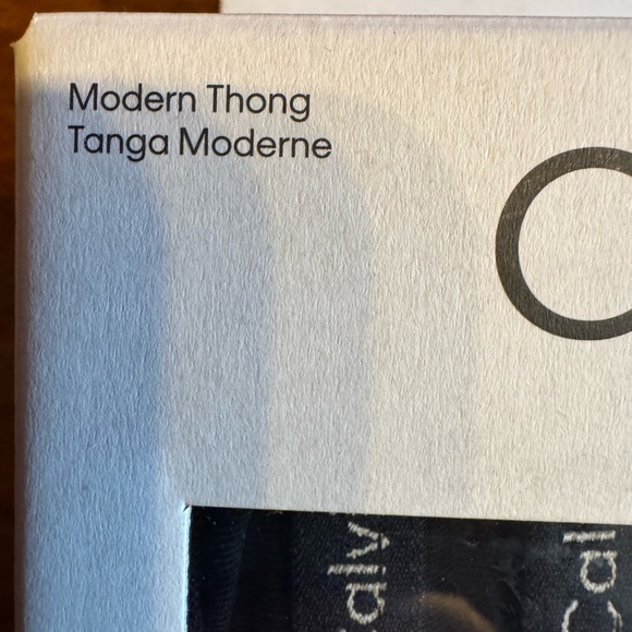 Calvin Klein Women’s Modern Thong Underwear - Multi-Color Pack of 7 - Picture 2 of 4